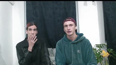 Snapshot of vamp_noah chatting on December 2024 01:51:02 AM Vamp Noah and Dan online show from December 2024 01:51:02 AM