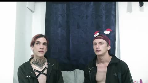 Snapshot of vamp_noah chatting on December 2024 10:27:01 PM Vamp Noah and Dan online show from December 2024 10:27:01 PM