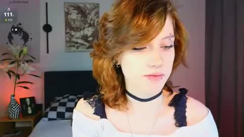 Snapshot of vampi_queen chatting on July 2026 07:39:01 PM Vampi online show from July 2026 07:39:01 PM