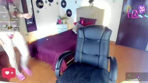Snapshot of vampirella_crazy chatting on May 2026 03:04:02 AM Valeria online show from May 2026 03:04:02 AM