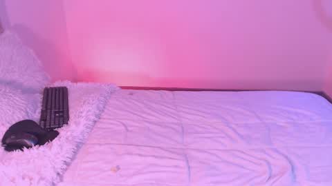 Cinnamon  online show from January 2025 06:20:01 AM