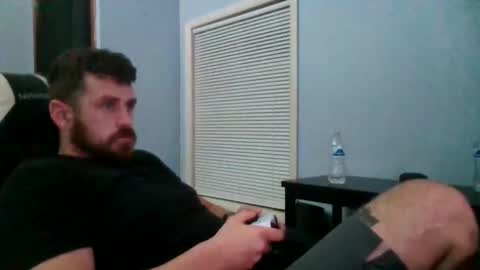 Vandal2021 online show from November 2025 07:46:02 AM