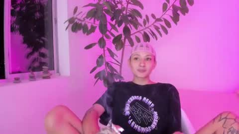 Babi Alu online show from July 2026 03:23:01 AM