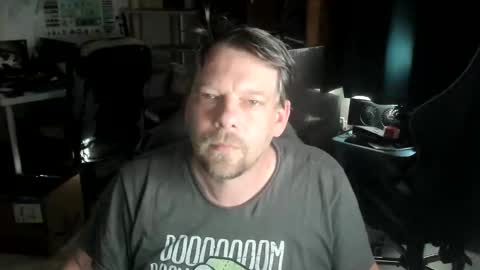 vandonh online show from November 2025 10:09:01 PM