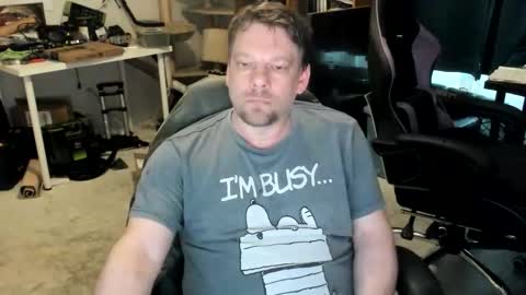 vandonh online show from April 2026 06:57:01 PM