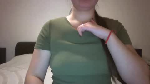 Snapshot of vanesajewel chatting on December 2024 04:09:02 PM VanesaJewel online show from December 2024 04:09:02 PM