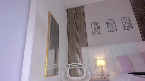 Snapshot of vanessa__cb chatting on July 2026 12:29:01 PM vanessa__cb online show from July 2026 12:29:01 PM