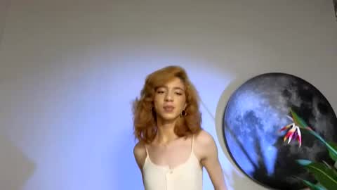 Snapshot of vanessa__ray chatting on October 2025 01:52:02 PM Vanessa online show from October 2025 01:52:02 PM