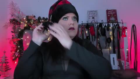 Vanessa online show from December 2025 12:24:02 PM