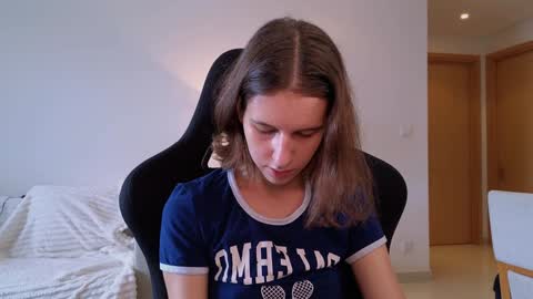 vanessa online show from December 2024 01:45:01 AM