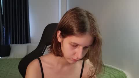 vanessa online show from September 2025 05:52:02 AM