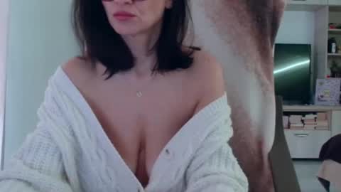 Vanessa online show from October 2025 07:45:01 AM