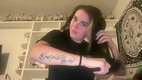 Snapshot of vanessaluvs2play chatting on September 2025 11:54:01 PM vanessaluvs2play online show from September 2025 11:54:01 PM