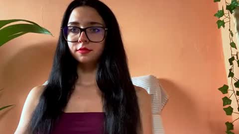 Snapshot of vanessashinex chatting on June 2026 07:31:02 AM VanessaShineX online show from June 2026 07:31:02 AM