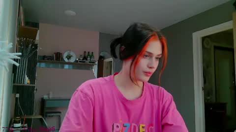 Snapshot of vanessatenderness chatting on April 2026 09:36:02 AM vanessatenderness online show from April 2026 09:36:02 AM