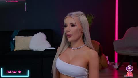 Vanessa online show from July 2026 11:56:02 AM