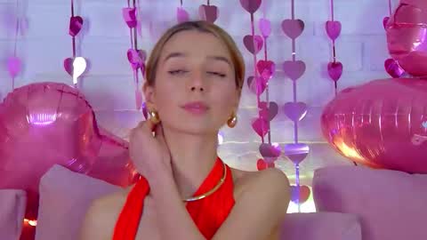 Snapshot of vanessavienne chatting on February 2026 04:25:02 PM VanessaVienne online show from February 2026 04:25:02 PM