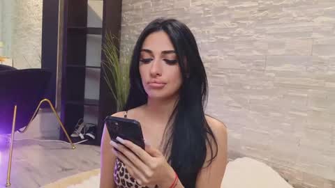 Snapshot of vanessavosss chatting on May 2026 04:04:01 PM Vanessa online show from May 2026 04:04:01 PM