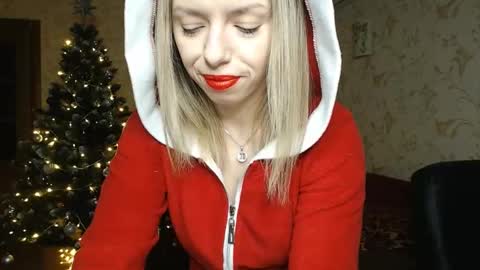 VanillaMuffin online show from December 2024 10:23:02 AM