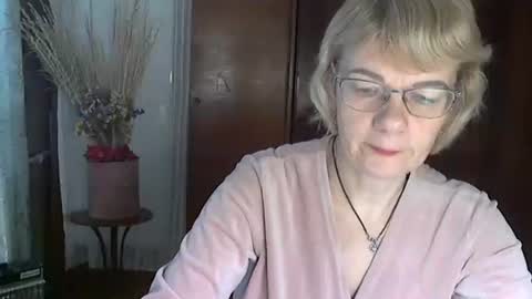 Vanillaxcreamy online show from January 2025 09:56:02 AM