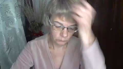 Vanillaxcreamy online show from November 2025 03:56:02 PM