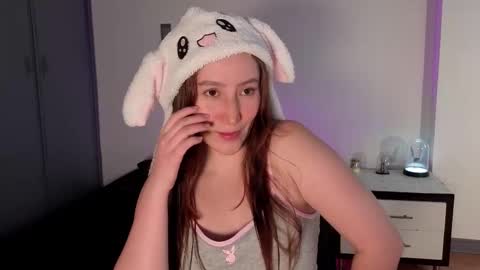 Elizabeth online show from October 2025 10:18:02 PM