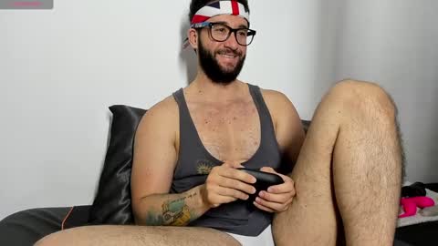 Van online show from March 2025 05:18:01 PM