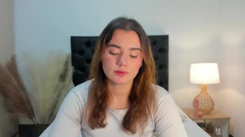 Vannesa online show from March 2026 11:43:01 PM