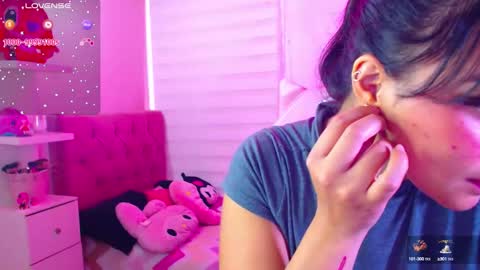 Snapshot of vannessa_shy chatting on December 2024 07:34:01 PM Vanesa online show from December 2024 07:34:01 PM