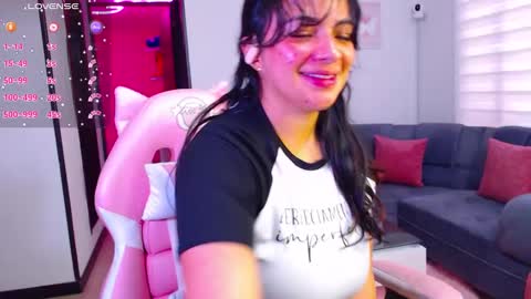 Snapshot of vannessa_shy chatting on January 2025 10:30:02 PM Vanesa online show from January 2025 10:30:02 PM