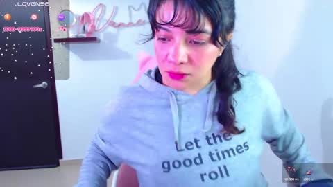 Snapshot of vannessa_shy chatting on February 2025 10:39:01 PM Vanesa online show from February 2025 10:39:01 PM