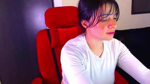 Snapshot of vannessa_shy chatting on October 2025 12:44:02 AM Vanesa online show from October 2025 12:44:02 AM