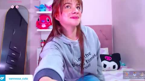 Snapshot of vannessa_shy chatting on December 2025 04:06:02 AM Vanesa online show from December 2025 04:06:02 AM