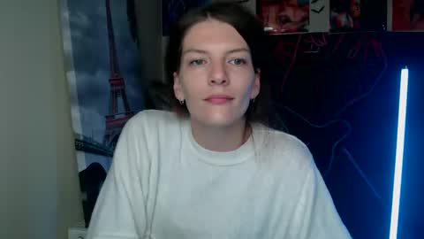 Vanessa online show from October 2025 05:44:02 PM