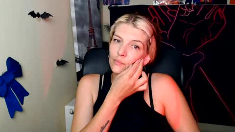 Vanessa online show from July 2026 10:39:01 AM