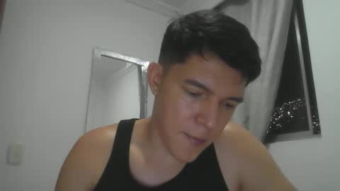 Snapshot of vanu_mansex chatting on March 2026 12:27:02 AM Victor online show from March 2026 12:27:02 AM