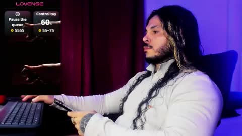 vanvelckan_ online show from October 2025 04:44:02 AM