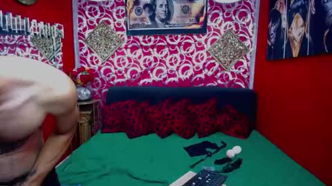 Snapshot of varonaesteban7 chatting on February 2026 03:00:01 PM Esteban online show from February 2026 03:00:01 PM