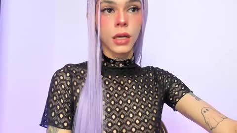 Snapshot of varya_ferreira chatting on November 2025 02:00:01 AM Varya Ferreira - independent model online show from November 2025 02:00:01 AM