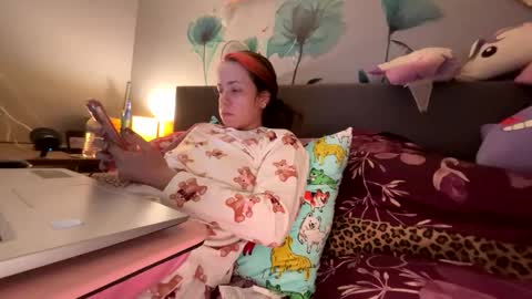 vaua089 online show from November 2025 05:18:02 AM