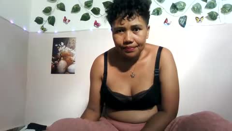 Vayannah online show from June 2026 12:19:01 PM