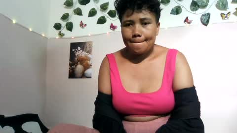 Vayannah online show from June 2026 12:08:01 PM