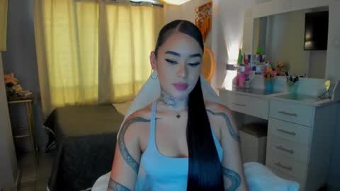 Vayolett Bass online show from February 2026 10:25:02 PM