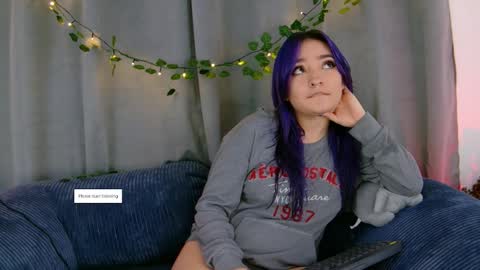 Vayolett online show from January 2026 06:18:02 AM