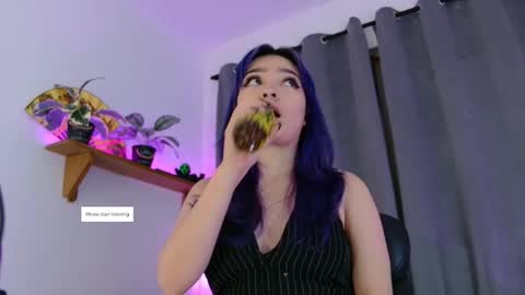 Vayolett online show from February 2026 04:05:02 AM