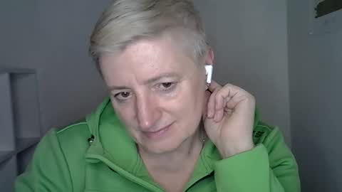 vea_motty online show from March 2026 03:41:01 PM