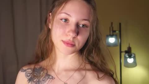 Snapshot of vedatroe chatting on February 2026 02:53:01 AM vedatroe online show from February 2026 02:53:01 AM