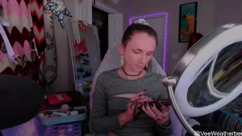 Violet Weatherbee online show from April 2026 12:53:01 AM