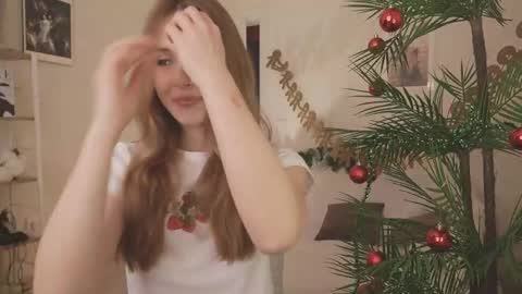 Snapshot of vegas_v chatting on December 2025 01:17:02 PM Maria online show from December 2025 01:17:02 PM