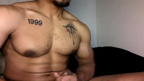 Snapshot of vegasluv702 chatting on October 2025 06:47:01 AM Vegas Love online show from October 2025 06:47:01 AM